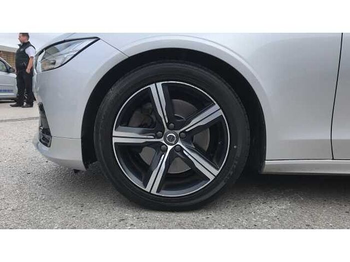 Volvo S90 S90 2.0 T4 R DESIGN 4dr Geartronic 