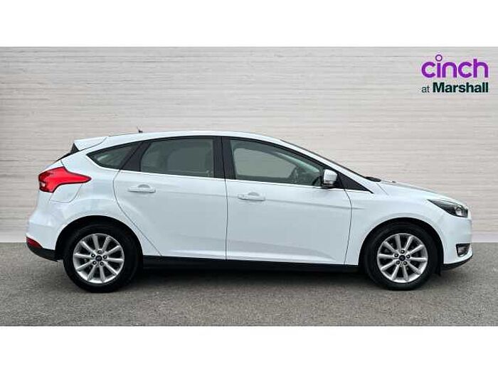 Ford Focus FOCUS 1.0 EcoBoost 125 Titanium 5dr Auto 