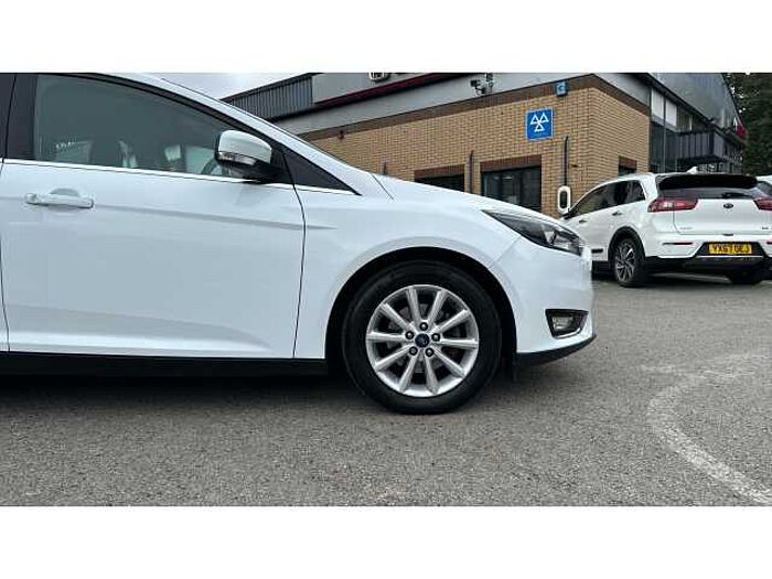 Ford Focus FOCUS 1.0 EcoBoost 125 Titanium 5dr Auto 