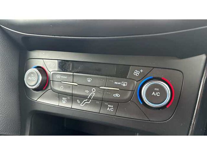 Ford Focus FOCUS 1.0 EcoBoost 125 Titanium 5dr Auto 