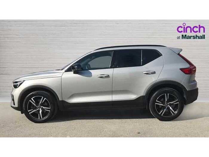 Volvo XC40 XC40 2.0 B4P Plus Dark 5dr AWD Auto 