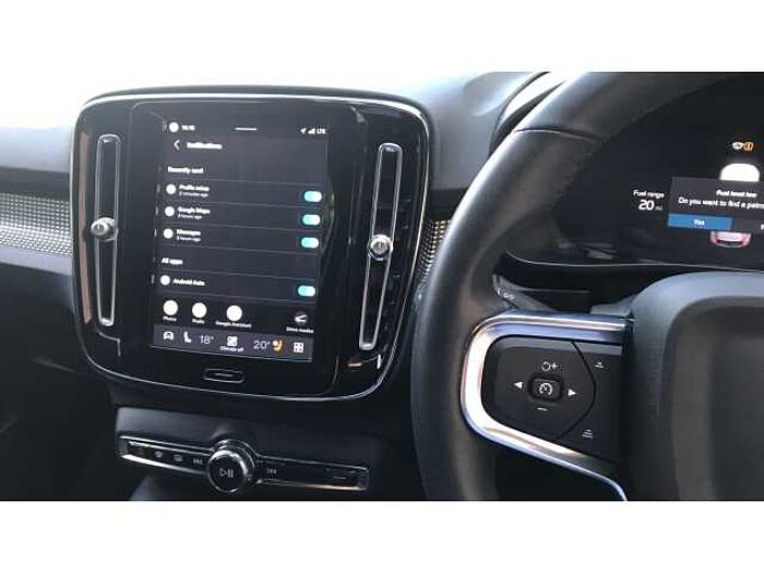 Volvo XC40 XC40 2.0 B4P Plus Dark 5dr AWD Auto 