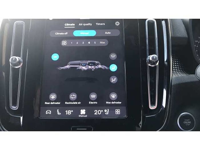 Volvo XC40 XC40 2.0 B4P Plus Dark 5dr AWD Auto 