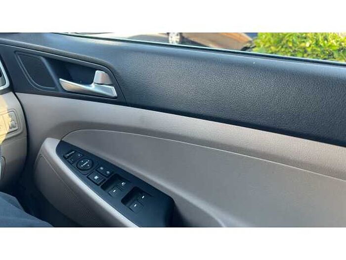 Hyundai TUCSON TUCSON 2.0 CRDi Premium 5dr 
