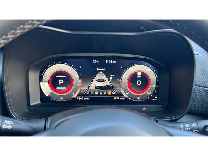 Nissan Juke JUKE 1.0 DiG-T N-Connecta 5dr DCT 