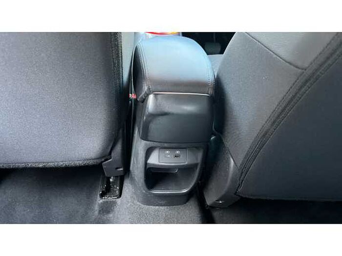 Nissan Juke JUKE 1.0 DiG-T N-Connecta 5dr DCT 