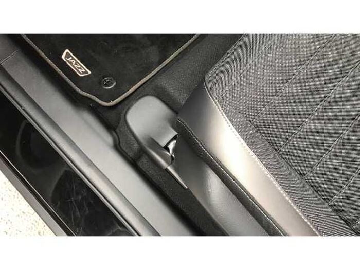 Honda Jazz e:HEV JAZZ 1.5 i-MMD Hybrid Crosstar Advance 5dr eCVT 