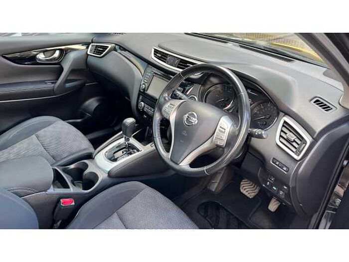 Nissan Qashqai QASHQAI 1.2 DiG-T N-Connecta 5dr Xtronic 