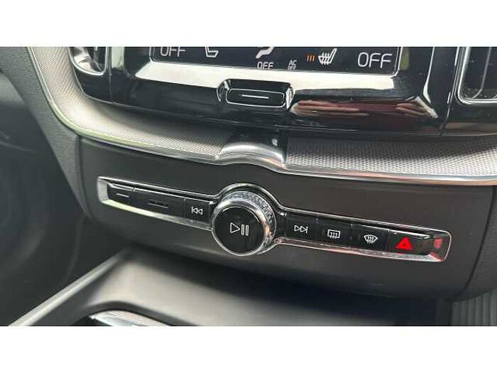 Volvo XC60 XC60 2.0 B4D R DESIGN 5dr AWD Geartronic 