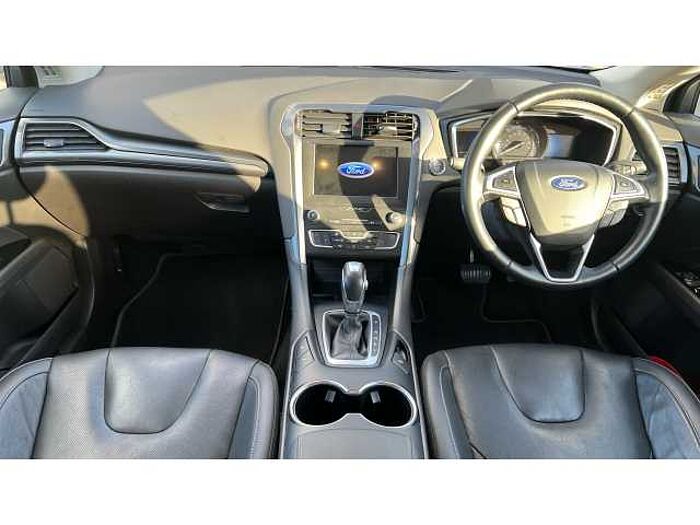 Ford Mondeo MONDEO 2.0 Hybrid Titanium Edition 5dr Auto 