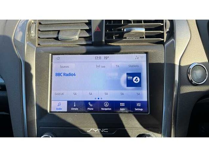 Ford Mondeo MONDEO 2.0 Hybrid Titanium Edition 5dr Auto 