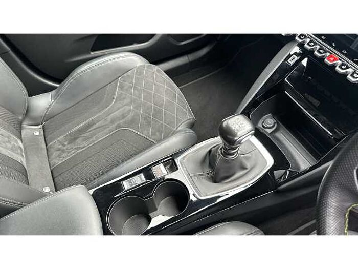 Peugeot 2008 2008 1.2 PureTech 130 GT Premium 5dr 